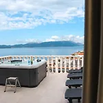 Ana Sea View With Jacuzzi Villa *