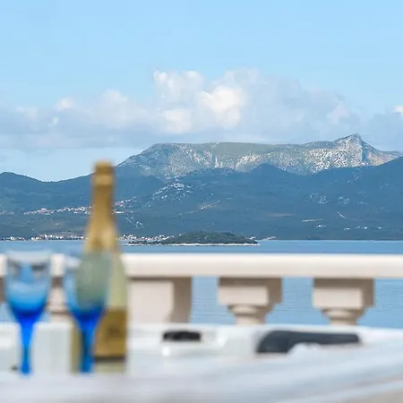 Ana Sea View With Jacuzzi *