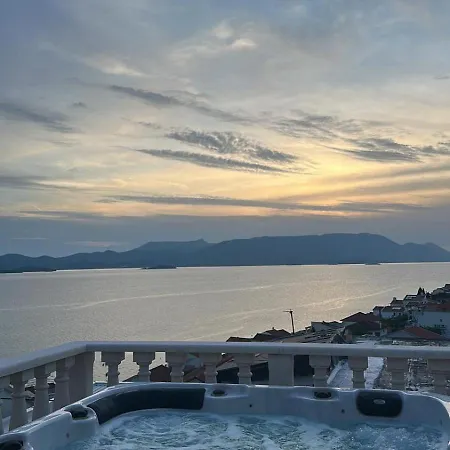 Ana Sea View With Jacuzzi